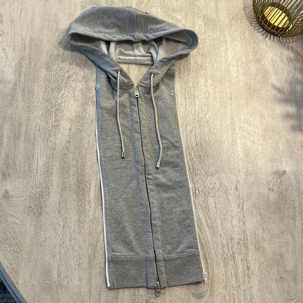 Gray Hoodie Veronica Beard Dickey
